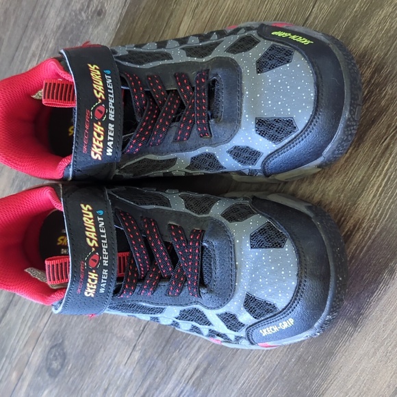 Skechers Skechosaurus shoes - Picture 2 of 9